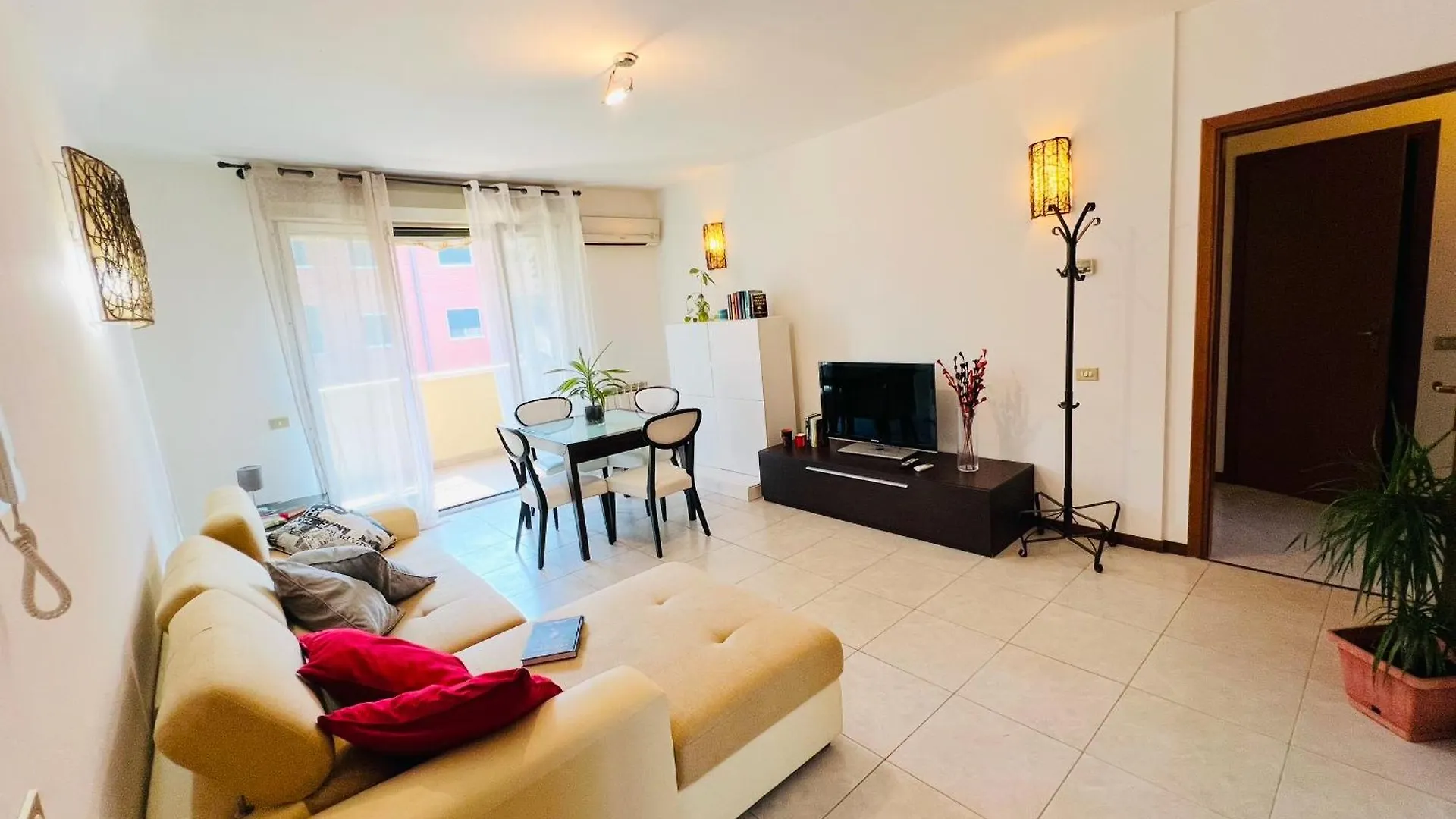 Milan Very Large Apartment With Terraces In Navigli