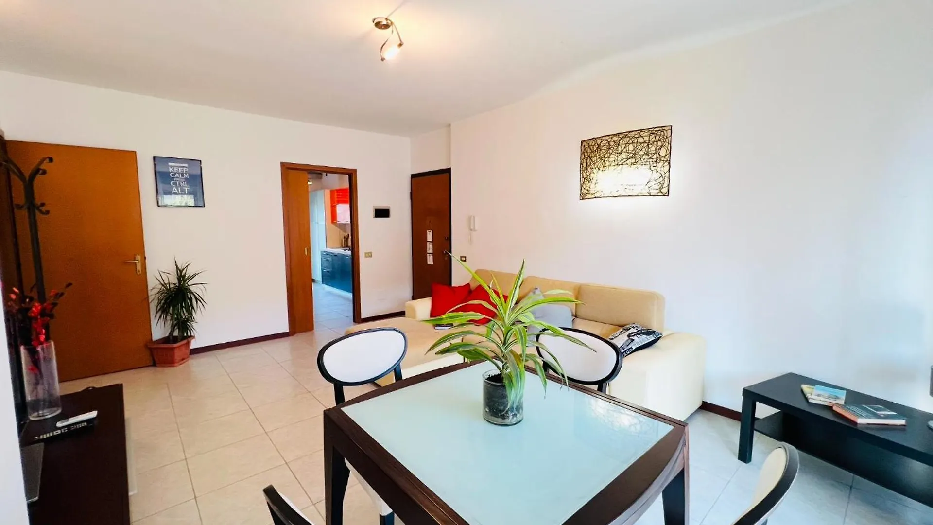 Milan Very Large Apartment With Terraces In Navigli Italy